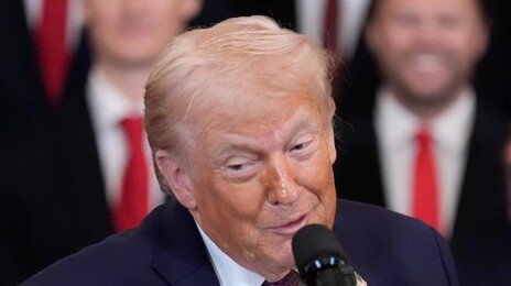 트럼프 “그린란드 병합에 무력 사용? 노코멘트…노벨상 관심없다”