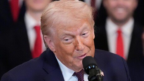 트럼프 “그린란드 병합에 무력 사용? 노코멘트…노벨상 관심없다”