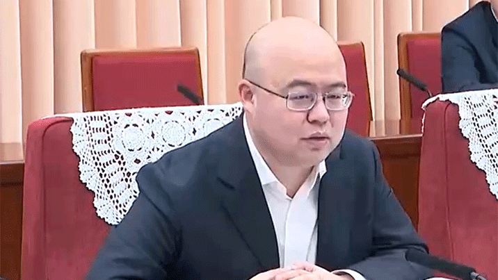 작년엔 딥시크, 올해는 미니맥스…‘AI 경영자’ 띄우는 리창 中총리