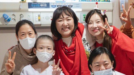 “그 아이가 보낸 영상 때문에”…이수지 매년 소아병동 찾는 이유