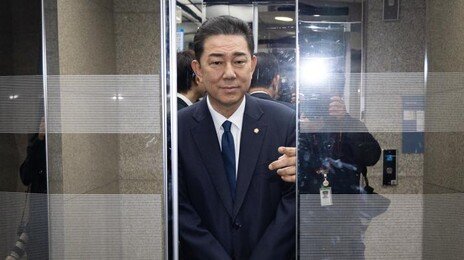 경찰, 김병기 차남 재직 업체 압수수색…편입·채용 의혹