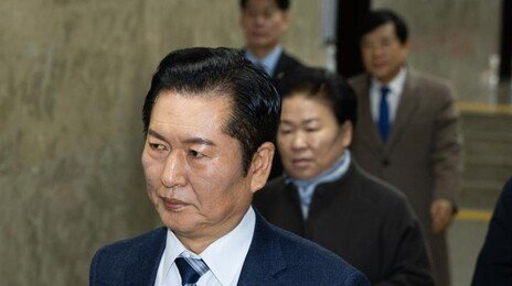 李대통령 신년회견 뒤…與 “보완수사권 필요” “안돼” 찬반 팽팽