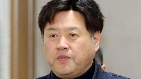 ‘李 성남-경기라인’ 김용, 보석중 북콘서트 논란