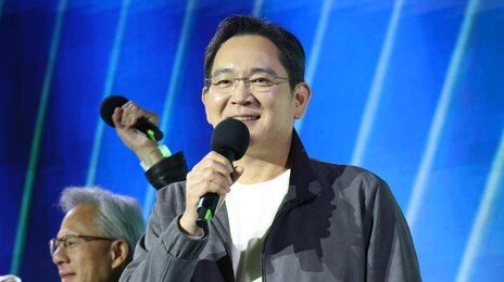 [사설]이재용 “지금도 샌드위치 신세”, “자만할 때 아니다”