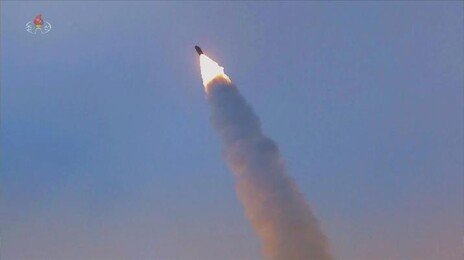 한미일 외교당국, 北 SRBM 발사 상황 공유-협의