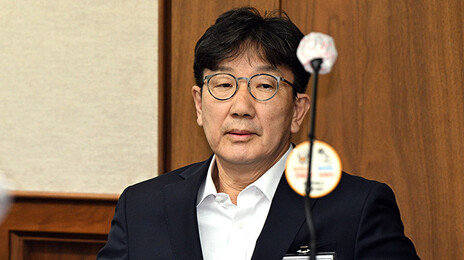 권성동 징역 2년 선고… “통일교서 1억 받아 정자법 위반”