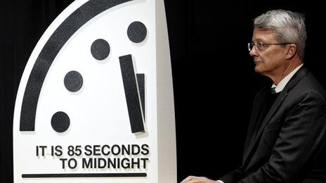 “85초 남은 지구종말 시계… 핵-AI가 위험요소”