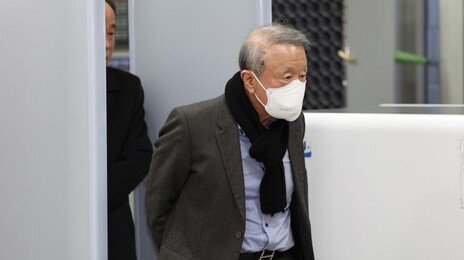 홍원식 前 남양유업 회장 징역 3년 실형…보석 상태는 유지