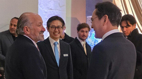 美 심장서 열린 ‘이건희 컬렉션’… 러트닉 등 정재계 거물 총출동