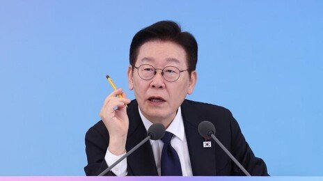 李대통령 지지율 60%…민주 44%, 국힘 25%