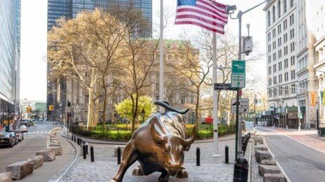 새 Fed 이사장 후임 지명에 금은 가격 폭락, 주가 하락