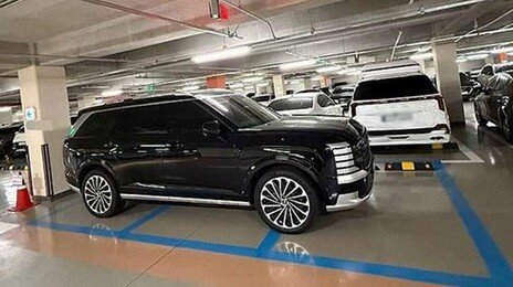 경차 자리 ‘3칸’ 차지한 SUV…“내가 다 부끄러워”