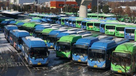 서울시 등 8개 지자체 “버스, 필수공익사업 지정을”