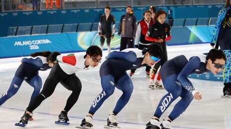 헝가리 유니폼 입고 명예회복 노리는 김민석…韓대표팀과 합동 훈련