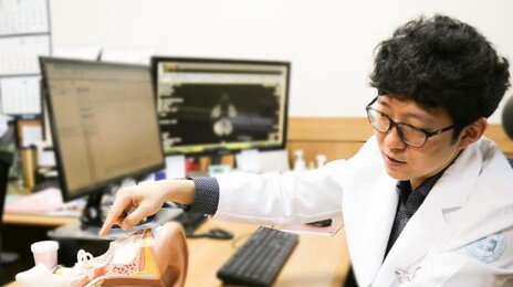 “너무 어지럽네” 균형 잃고 휘청…혹시, ‘소뇌경색’ 신호?