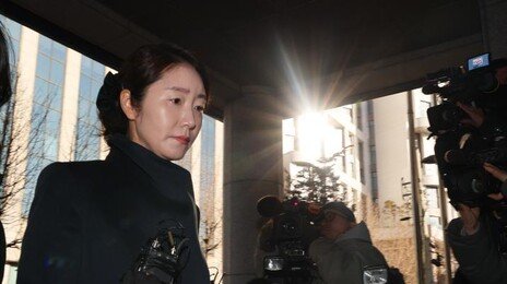 김경 “강선우, 1억 돌려준뒤 후원 형태로 달라 했다”