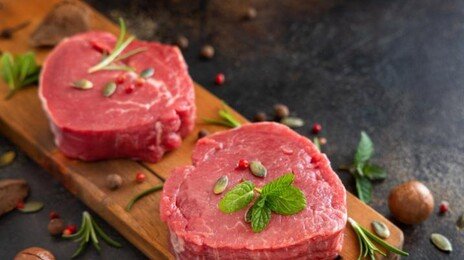 고기 먹어야 100세까지 산다? 최신 연구가 말한 ‘진짜 조건’