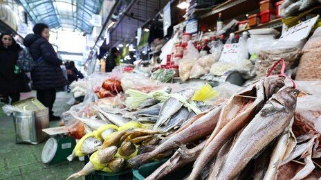 올해 서울 설 차례상 비용, 전통시장 23만원·대형마트 27만원