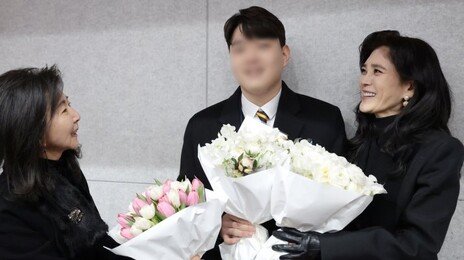 이부진, ‘서울대 합격’ 아들 졸업식 축가 열창에 ‘활짝’