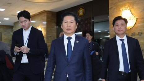 與의총 “지방선거前 합당 추진 중단” 의견 모아