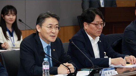 금융위, 청년 재무상담 TF 출범… 전국 은행 200곳서 대면 상담