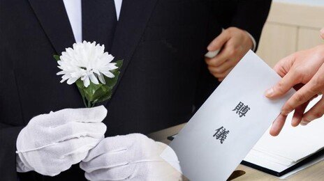 “화장장 예약하느라 전쟁”…초고령사회 못 따라가는 장례시설