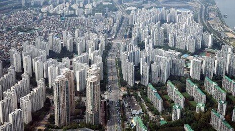 [사설]다주택자 퇴로 연 정부… ‘채찍’만으론 안 되는 게 부동산 정책