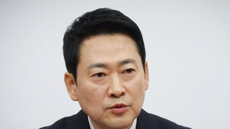 장동혁 “靑오찬, 부부싸움 화해하려 옆집 부르는 격”