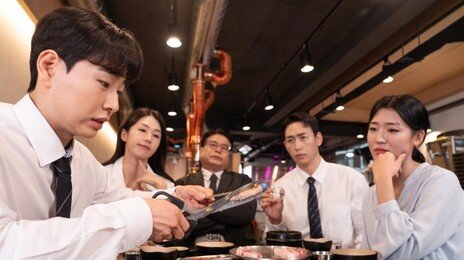 김부장 “위하여!”할때 정대리 ‘#오운완’…술 외면하는 2030