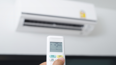 “에어컨 꺼달라”는 할아버지 말에 격분…흉기 든 10대 손자