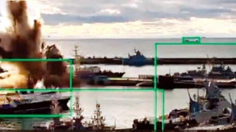 싸구려 ‘수중 자폭 드론’에 피격된 러시아 잠수함, 남 얘기 아니다