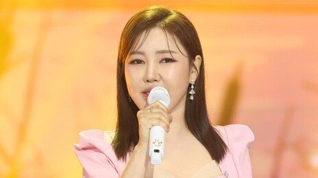 송가인 LA공연 펑크…“비자가 제때 안 나와”