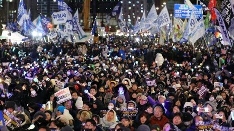 ‘계엄 막은 韓국민’ 노벨상 추천에…李 “인류사의 모범”