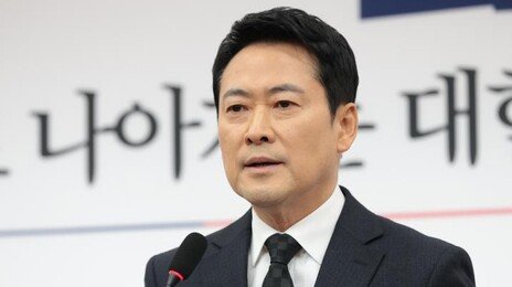 李 “‘다음은 북한’ 거론하는 사람 있어…국가 위기 초래”