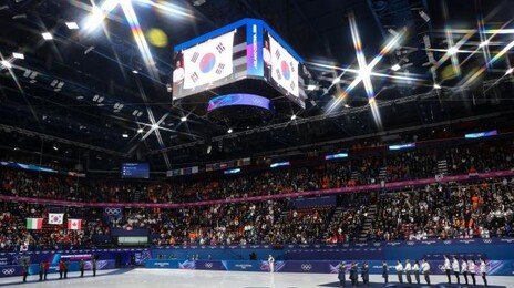 한국 메달 딸때 ‘기울어진 태극기’ 게양…조직위 “수정하겠다”