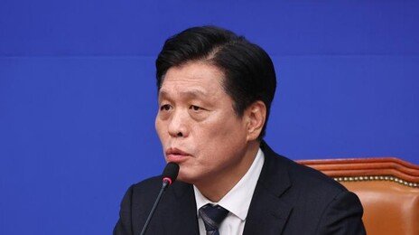 與 “이번 선거서 ‘尹키즈’ 퇴출…‘이재명형 인재’로 선택 받겠다”