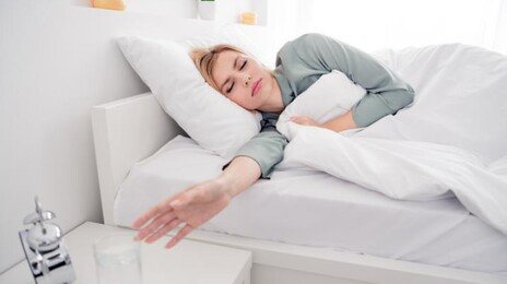 “잠만 자면 입이 바싹바싹”…잠들기 전에 이것 체크해야