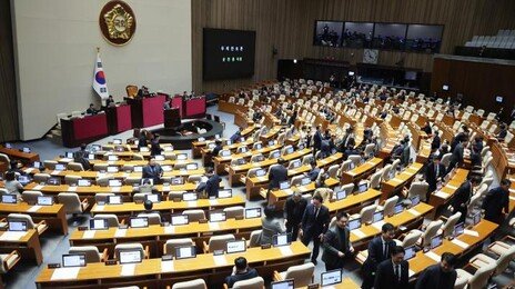 [사설]법왜곡죄는 접고, 재판소원-대법관 증원은 더 숙의하라