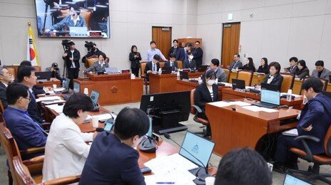 ‘선관위 허위비방 징역 10년’… 野 “게슈타포 만드나” 반발, 與 “부정선거론자 원팀이냐”