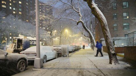 “제설작업 알바 시급 4만원”…폭설 뉴욕시 긴급 모집