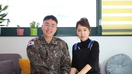 미용실서 흉기 휘두른 절도범, 몸싸움 끝 제압한 육군 간부