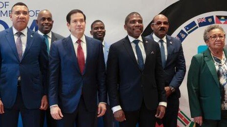 쿠바軍, 영해 진입 美선박에 총격 4명 사살… 美 “정부와 무관”