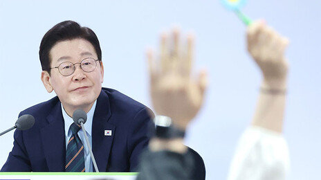 李 “새만금, 시대 맞게 현실적 조정해야…전북, 삼중소외 안타까워”