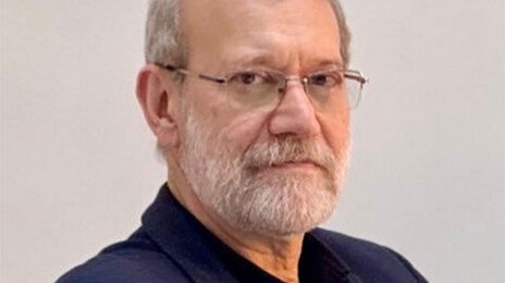 “이란 신정체제 당장 붕괴 안될듯”… 후계 부상 라리자니 “美 심장 찌를 것”