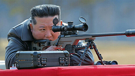 ‘까불면 다친다’ 또 목격한 김정은… 核보유 더 집착 가능성