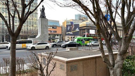 “26만명 몰릴 BTS공연 현장에 안전위험 환기구… 정비 시급”