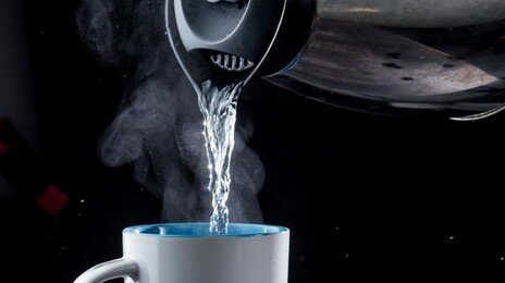 아침 공복 따뜻한 물 한 잔, 정말 살 빠지고 해독될까?