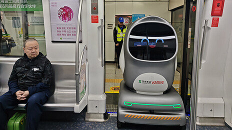 로봇이 지하철 타고, 드론이 커피 배달…테스트베드된 中도시 선전