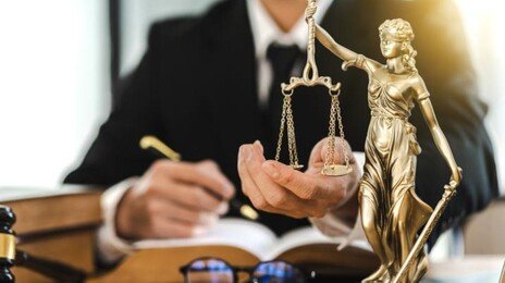 ‘오탈자’ 변시 낭인 2000명 눈앞… “정원 늘려야” vs “이미 포화”