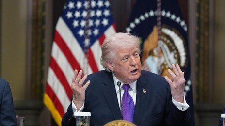 트럼프 “하메네이 아들 용납 못해…이란 후계구도 내가 관여”